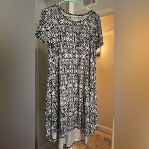 Lularoe Carly